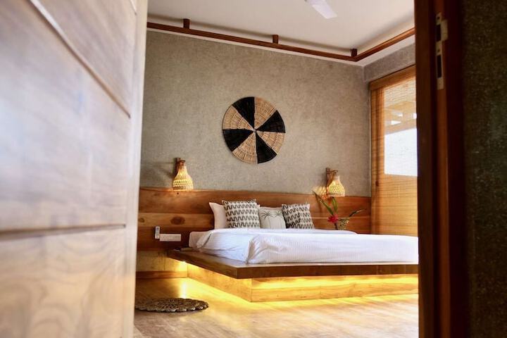 Room 14 of 91