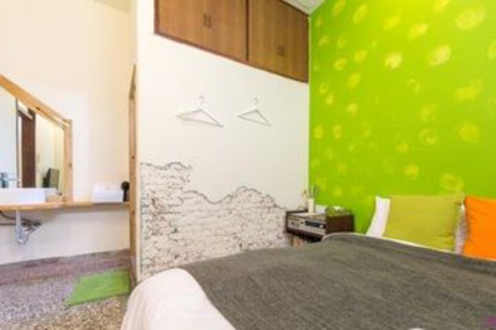 Room 7 of 15