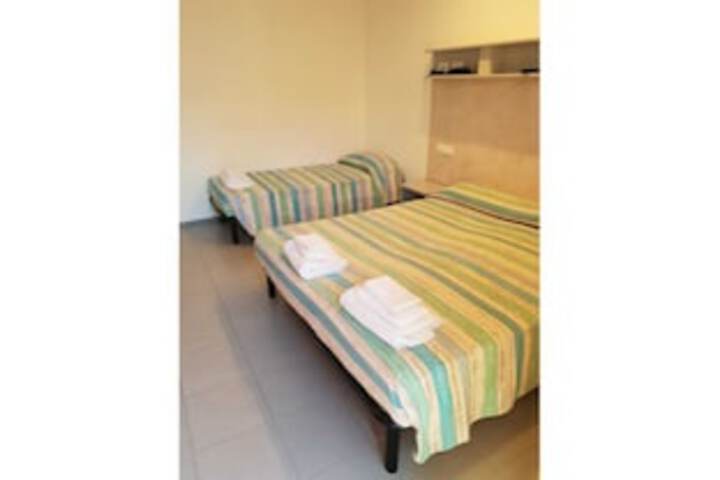 Room 8 of 50