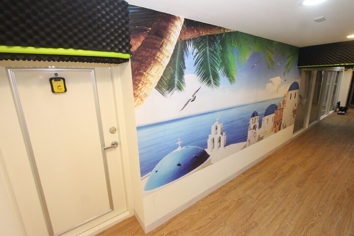 Ballroom/Hall 235 of 246