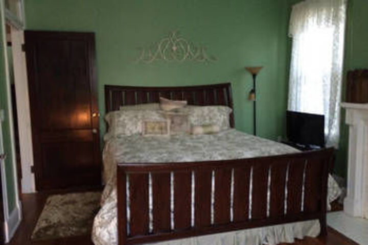 Room 34 of 67