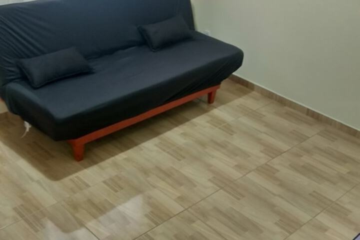 Room 6 of 7