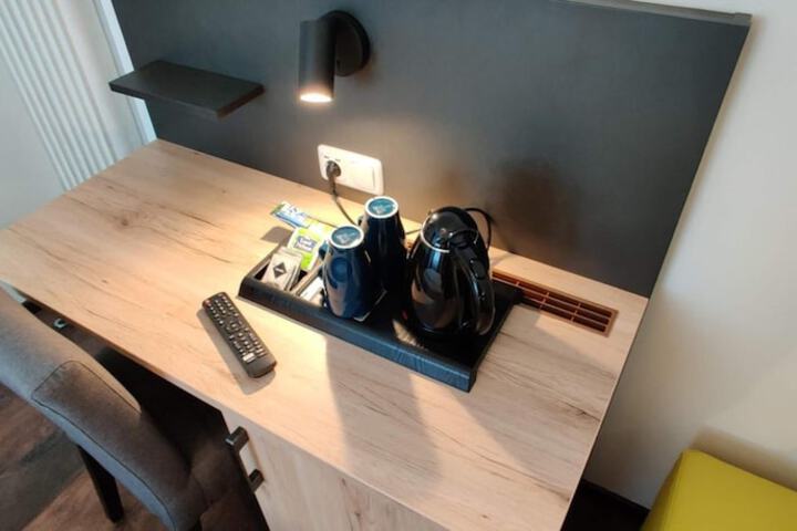 Room 19 of 61