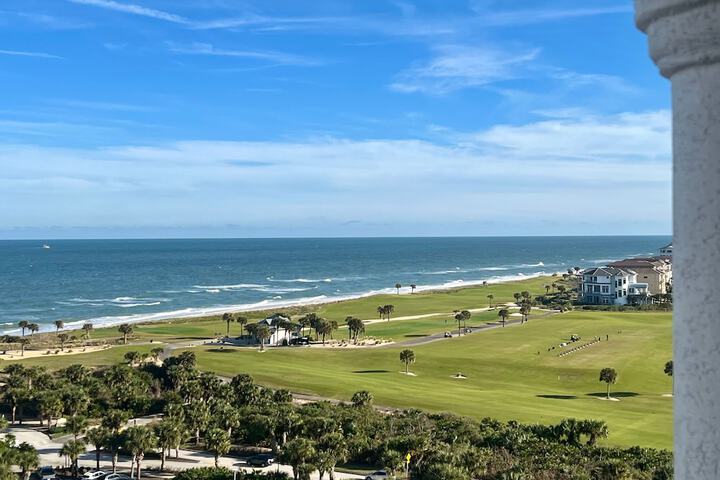 Beach/ocean view