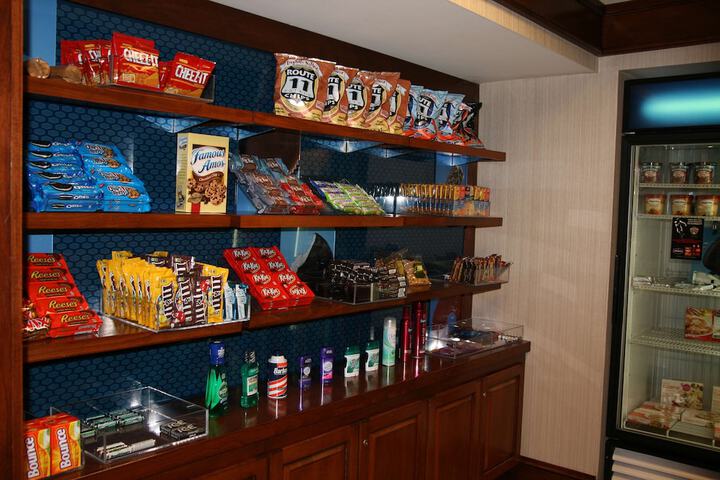 Snack bar