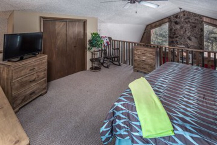 Room 21 of 25