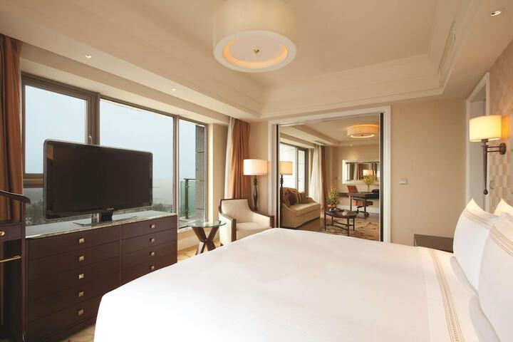 Room 20 of 129