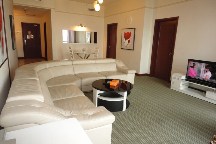Room 16 of 71