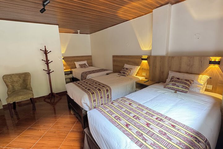 Room 13 of 21