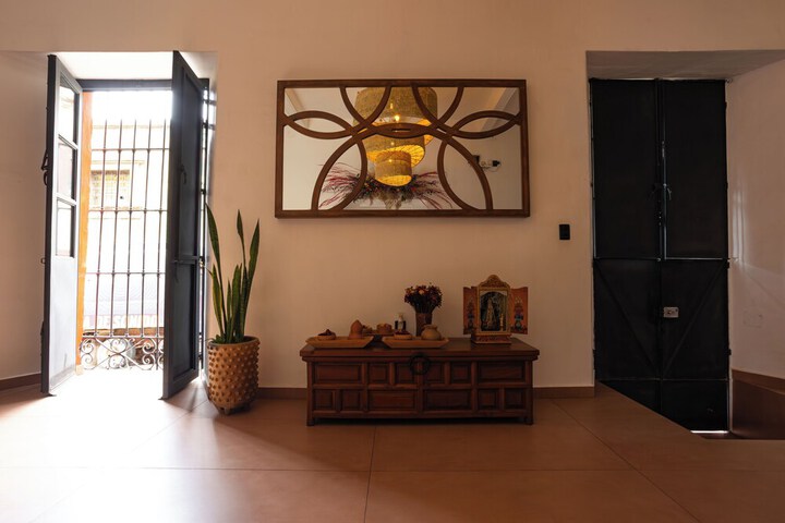 Room 37 of 67