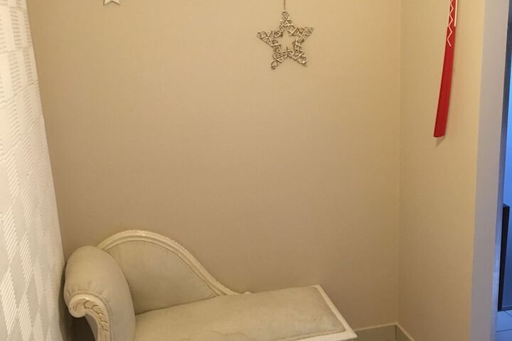 Room 81 of 113