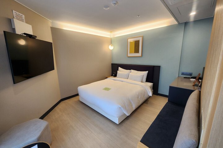 Room 59 of 219