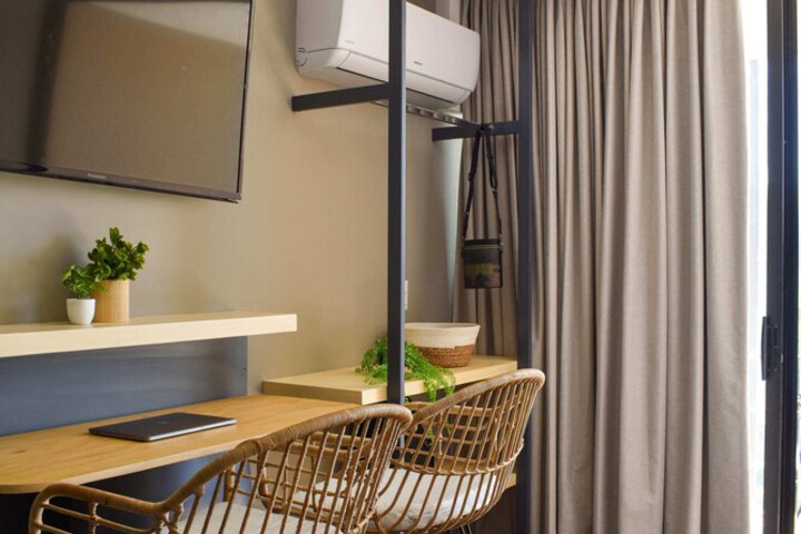 Room 4 of 47