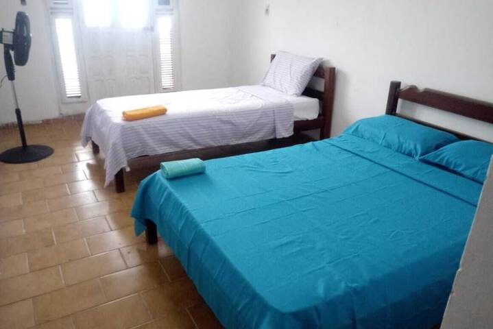 Room 4 of 6