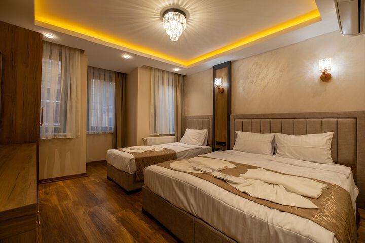 Room 27 of 59