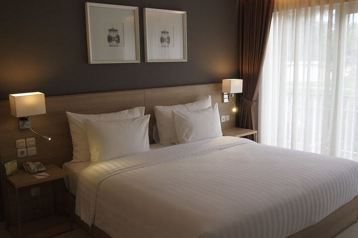 Room 5 of 36