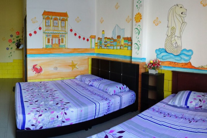 Room 28 of 65