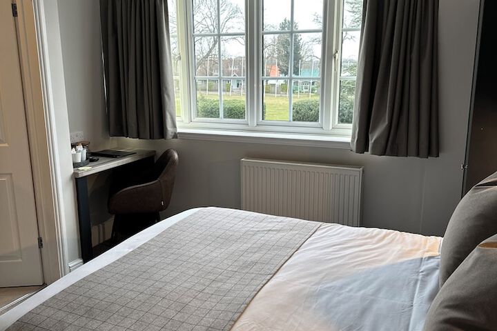 Room 46 of 66
