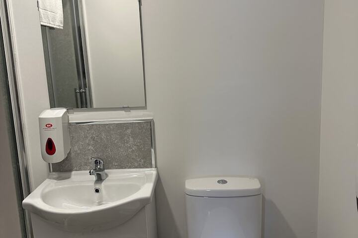 Room 15 of 21