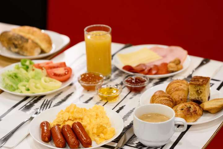 Breakfast area