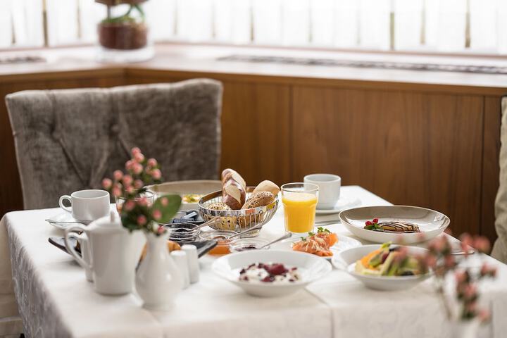 Breakfast/Coffee Service 53 of 59