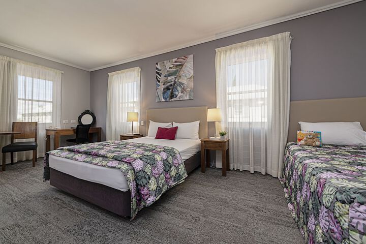 Room 13 of 49