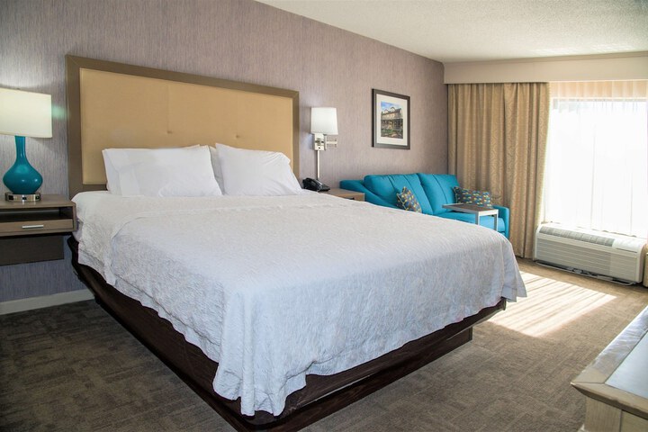 1 King Bed with Sofa Bed (10 of 16)