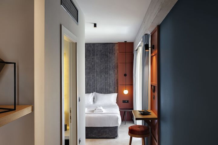 Room 15 of 56