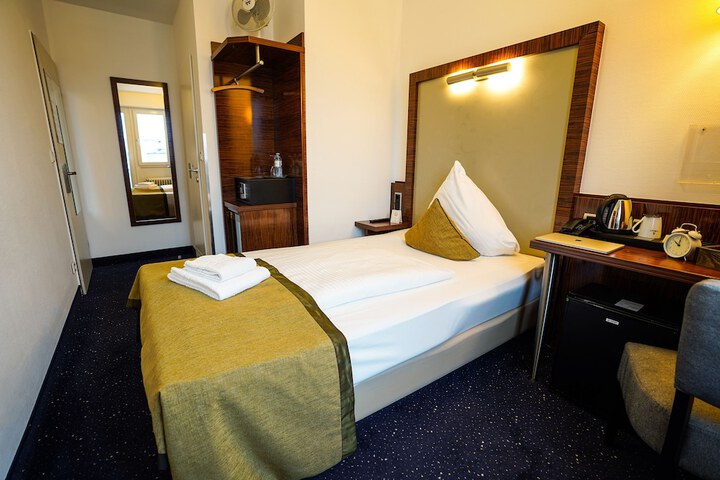 Room 20 of 71