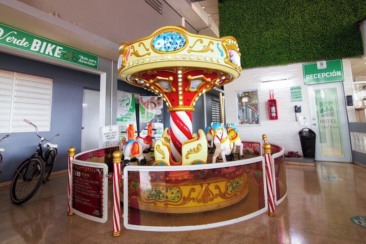 Terrace/Patio 14 of 40