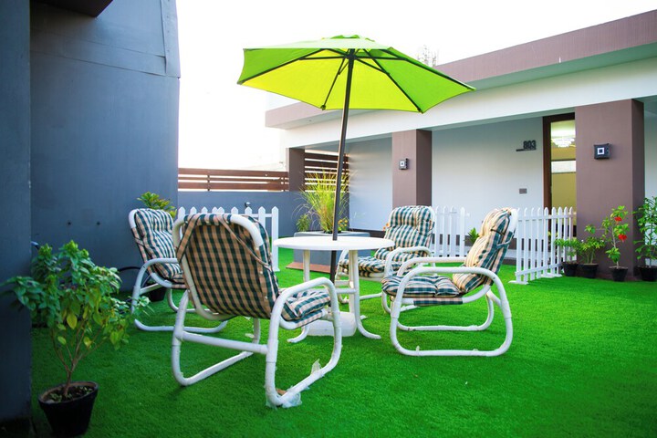 Terrace/Patio 27 of 49