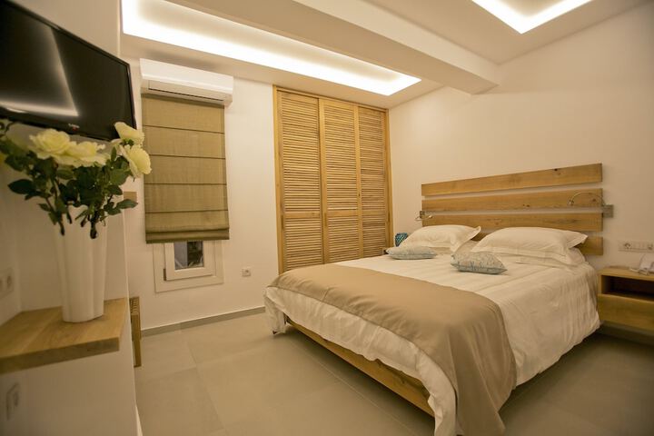 Room 25 of 85
