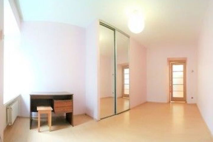 Room 44 of 88