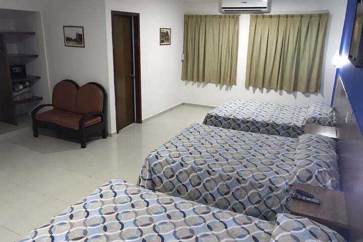 Room 27 of 65