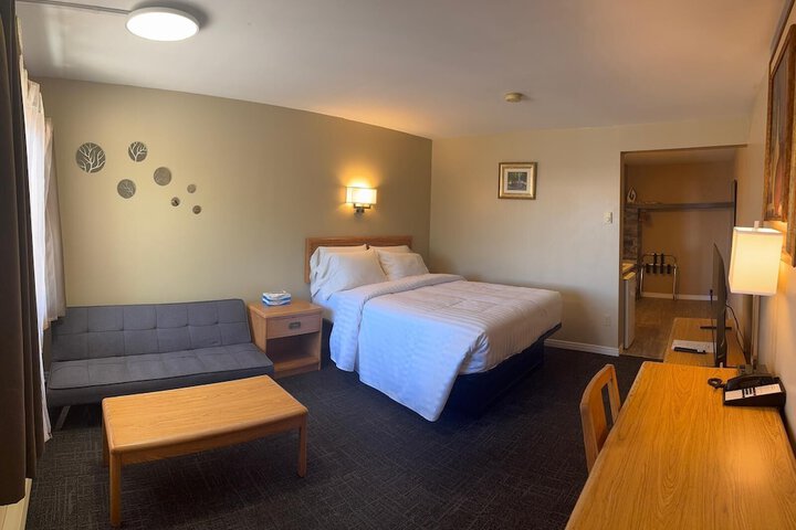 Room 12 of 47