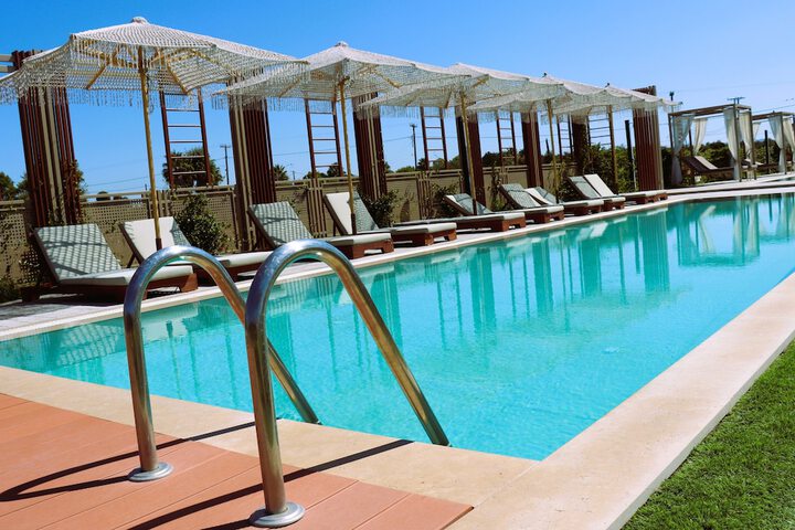 Pool 41 of 50