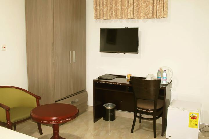 Room 13 of 62