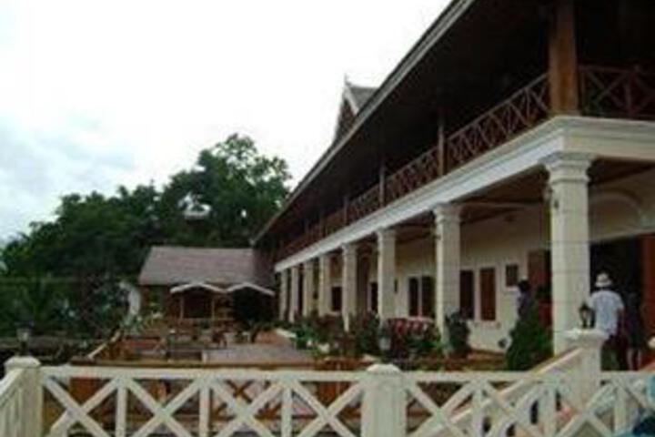 Phetsokxai Hotel