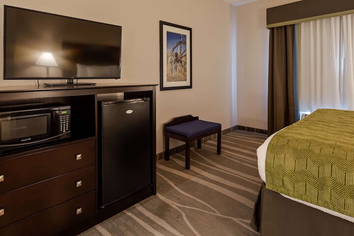Room 11 of 21