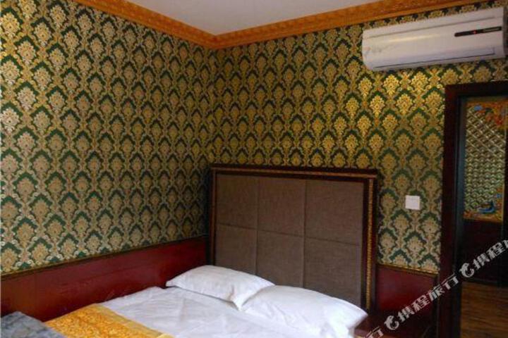 Yangqingcang Hotel