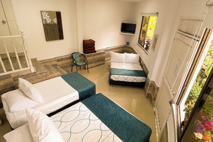 Room 21 of 123