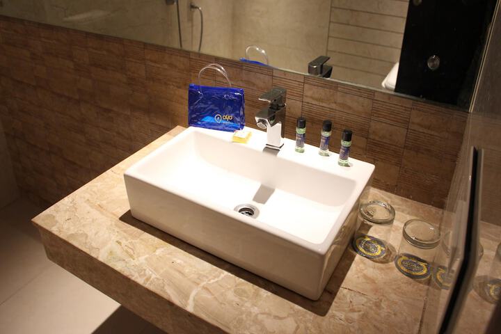 Bath Interior