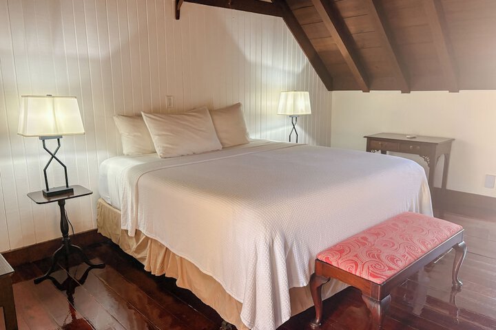 Room 10 of 49