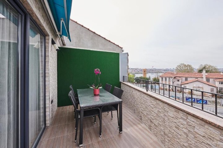 Terrace/Patio 34 of 55