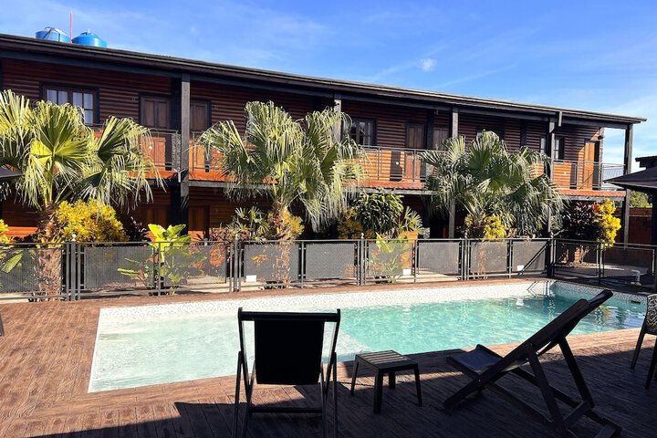 Hotel 98 of 104