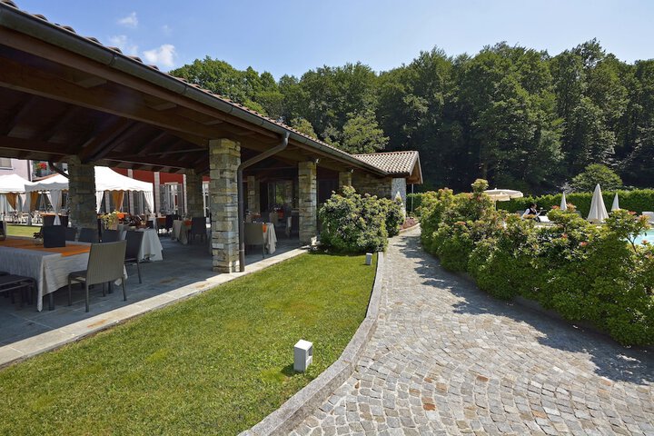 Terrace/Patio 40 of 45
