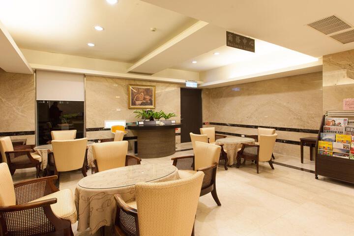 F Hotel - Alishan