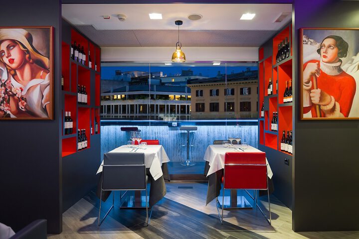 Dining 43 of 75