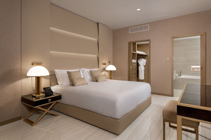 Room 21 of 78