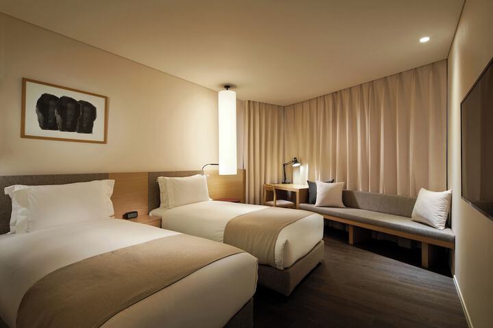 Room 18 of 56